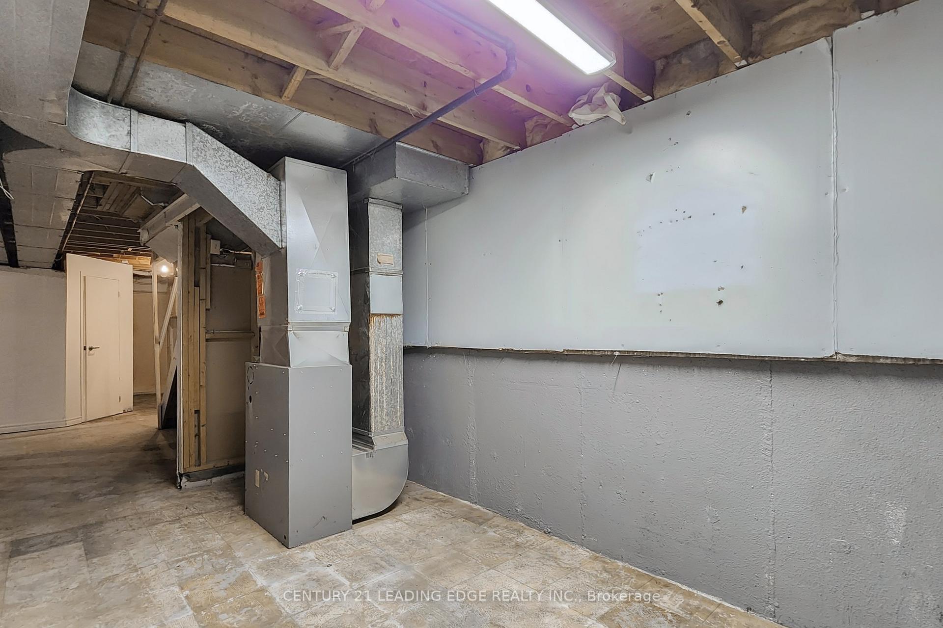 Photo 25 of 110 Stargell Crescent, Markham, Raymerville — HOMEH