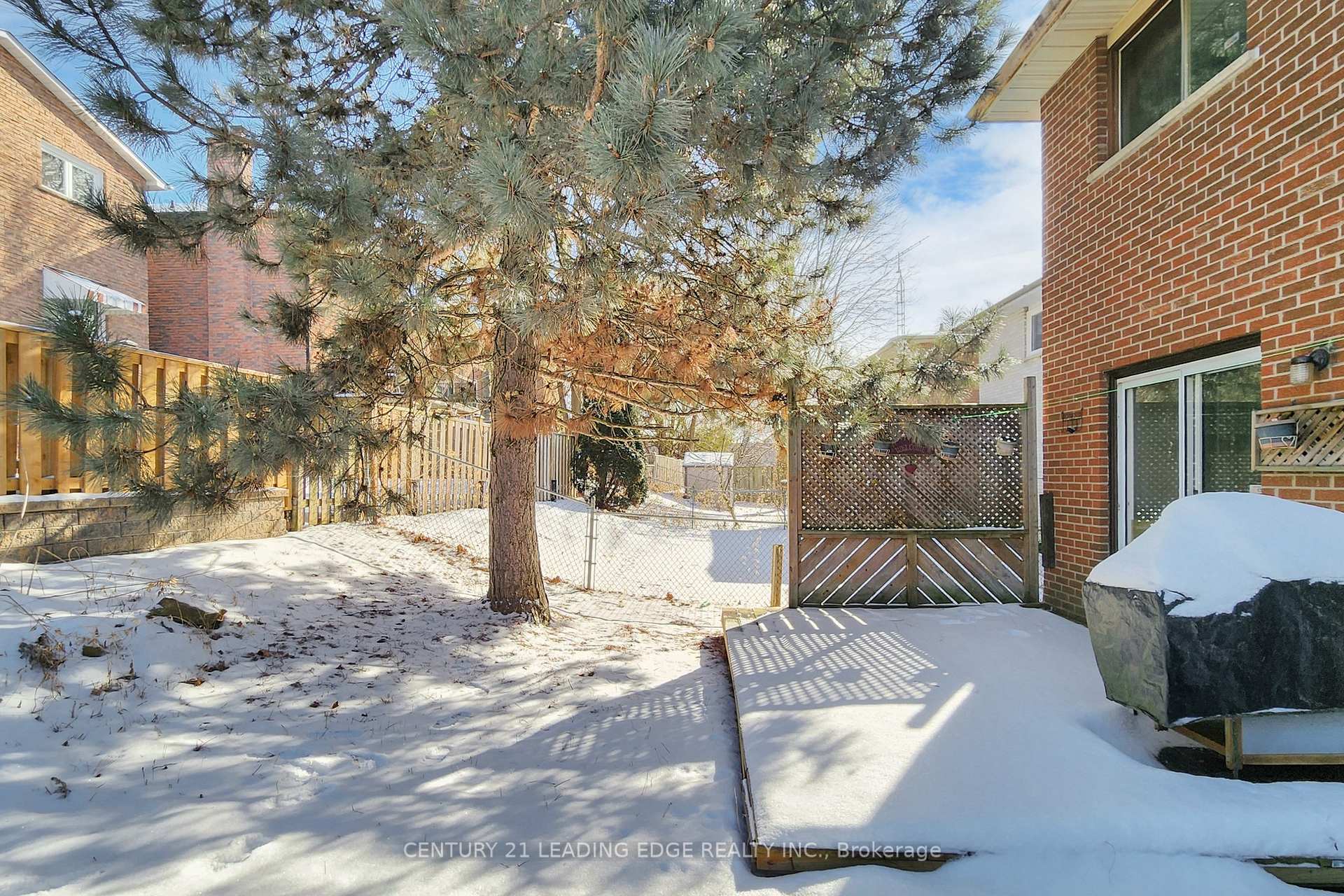Photo 38 of 110 Stargell Crescent, Markham, Raymerville — HOMEH