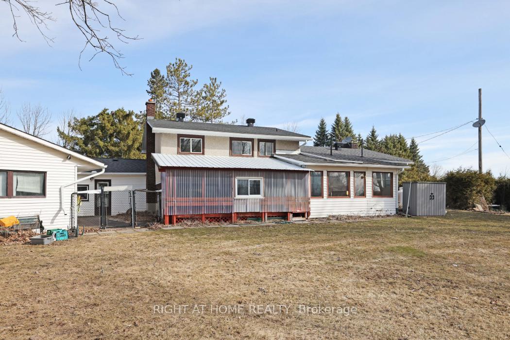 Photo 29 of 6024 Dobson Lane, Ottawa, Goulbourn Twp From Franktown Rd/South To Rideau — HOMEH