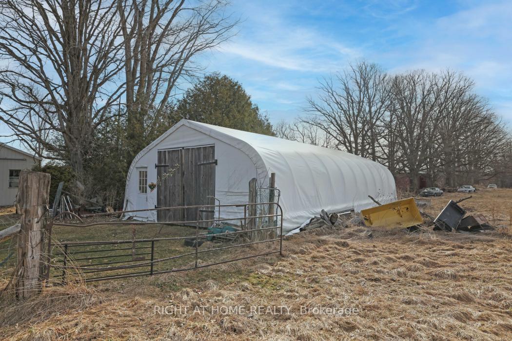 Photo 27 of 6024 Dobson Lane, Ottawa, Goulbourn Twp From Franktown Rd/South To Rideau — HOMEH