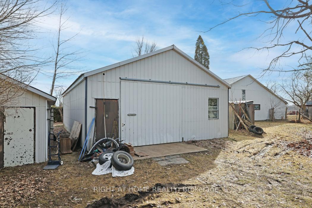 Photo 31 of 6024 Dobson Lane, Ottawa, Goulbourn Twp From Franktown Rd/South To Rideau — HOMEH