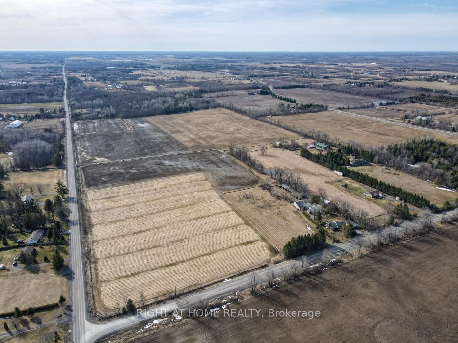 Photo 34 of 6024 Dobson Lane, Ottawa, Goulbourn Twp From Franktown Rd/South To Rideau — HOMEH