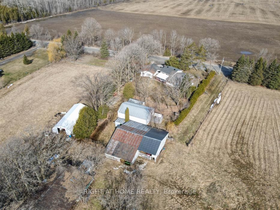 Photo 37 of 6024 Dobson Lane, Ottawa, Goulbourn Twp From Franktown Rd/South To Rideau — HOMEH