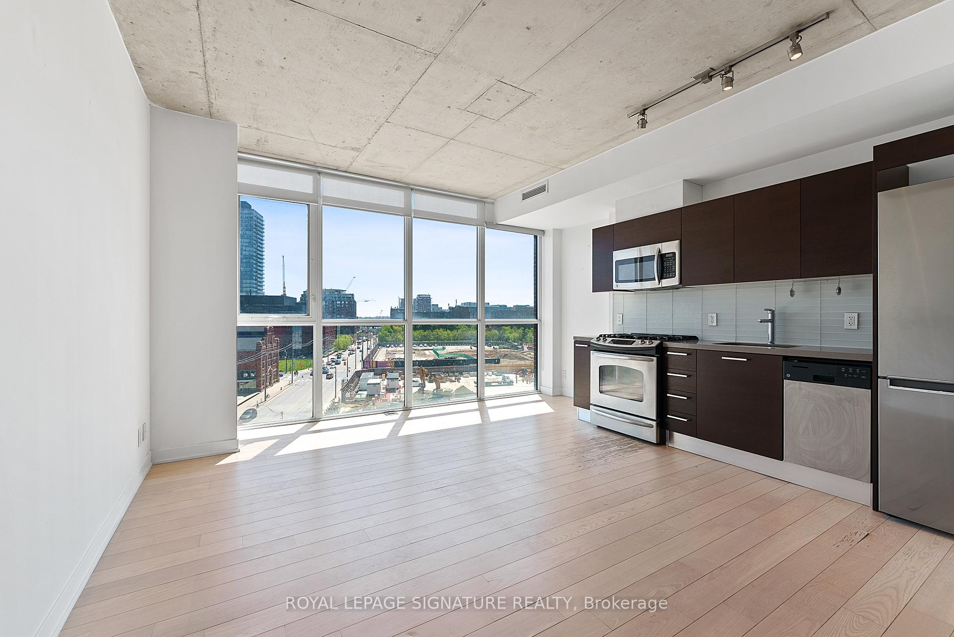 Photo 4 of Unit 608, 318 King Street E, Toronto, Moss Park — HOMEH