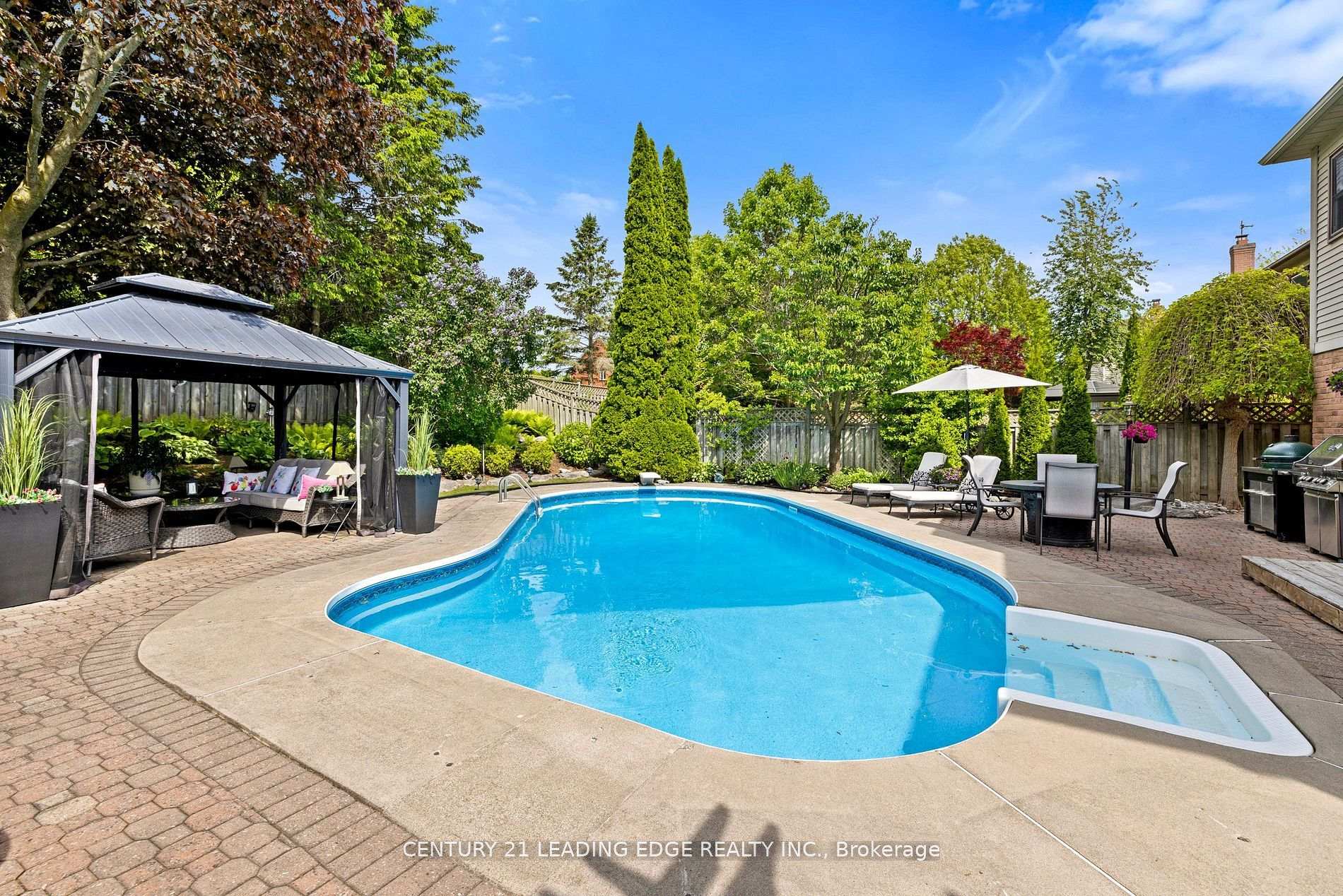 Photo 41 of 31 Rothean Drive, Whitby, Lynde Creek — HOMEH