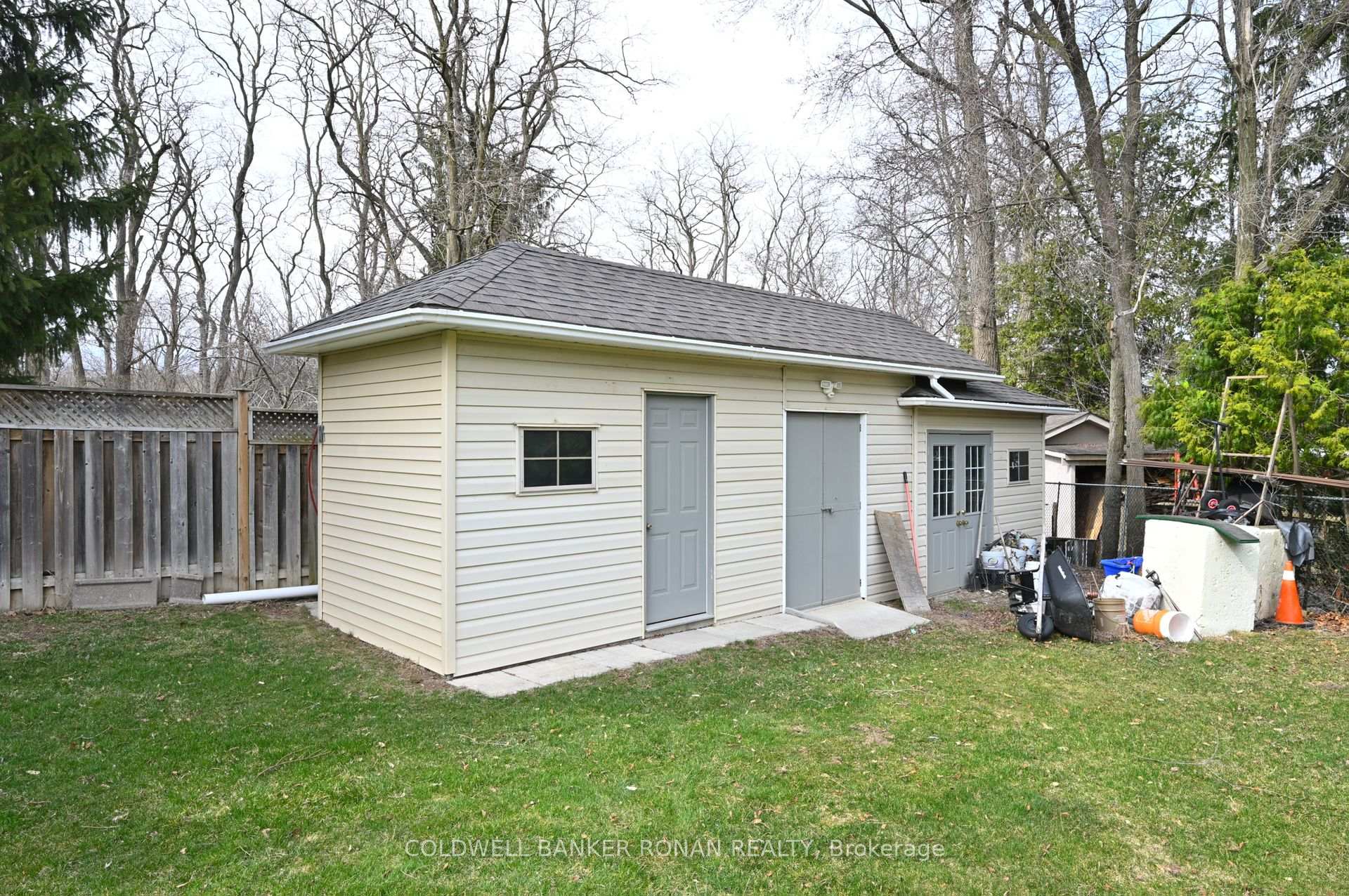 Photo 29 of 51 Sackville Street, Caledon, Bolton West — HOMEH