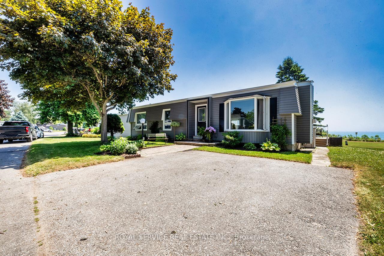 Photo 1 of 53 The Cove Road, Clarington, Newcastle — HOMEH