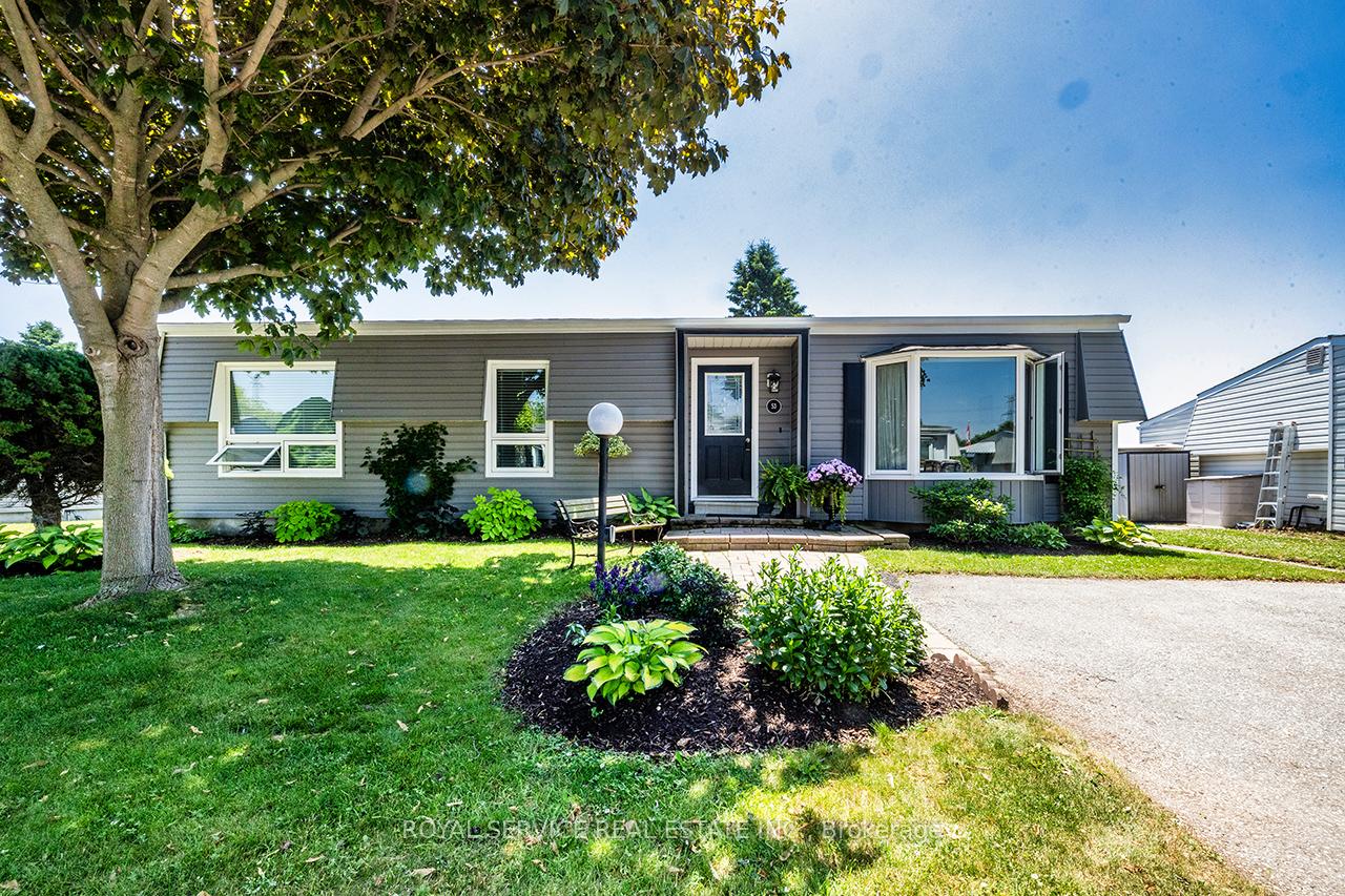 Photo 5 of 53 The Cove Road, Clarington, Newcastle — HOMEH