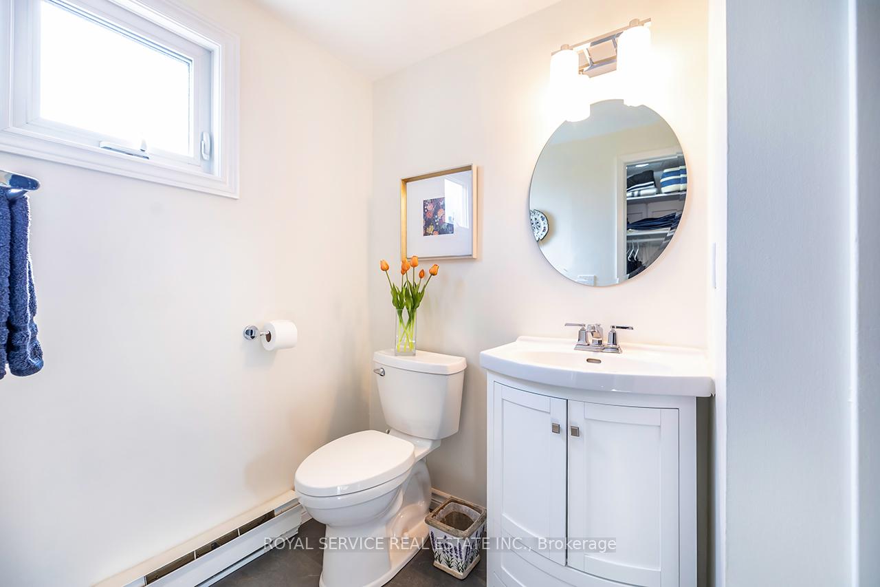 Photo 44 of 53 The Cove Road, Clarington, Newcastle — HOMEH