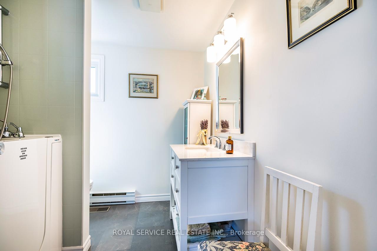 Photo 48 of 53 The Cove Road, Clarington, Newcastle — HOMEH