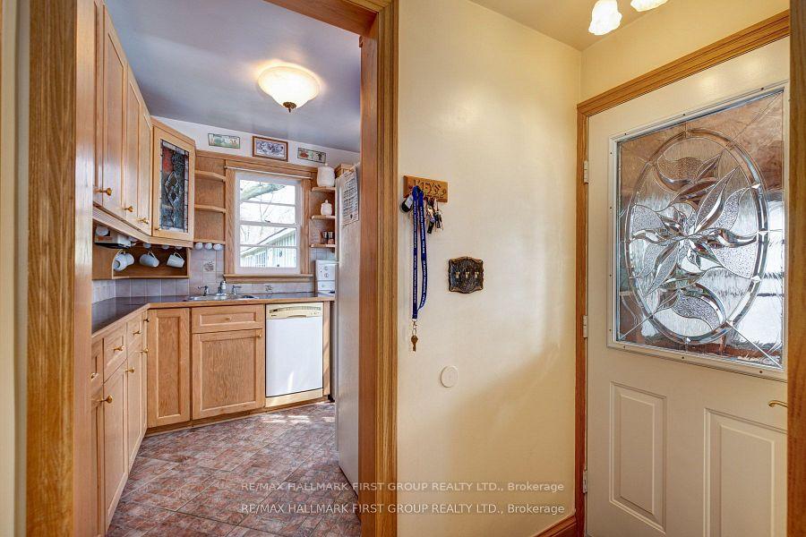 Photo 9 of 117 Halls Road, Whitby, Rural Whitby — HOMEH