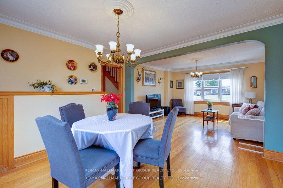 Photo 8 of 117 Halls Road, Whitby, Rural Whitby — HOMEH