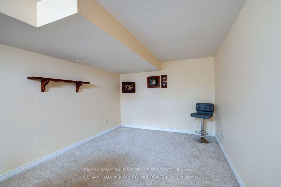 Photo 33 of 117 Halls Road, Whitby, Rural Whitby — HOMEH