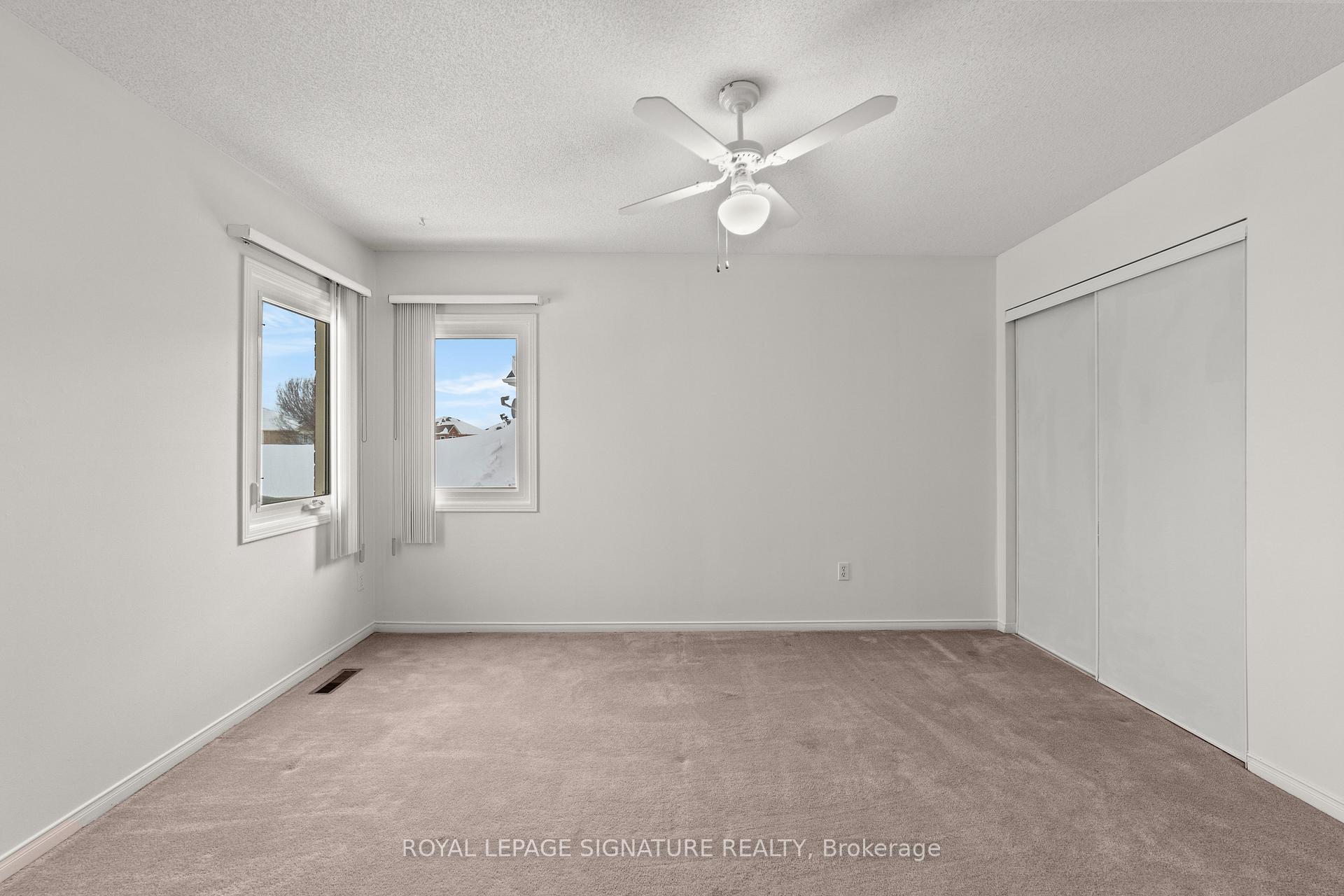 Photo 37 of 35 Valleywood Drive, Whitby, Williamsburg — HOMEH