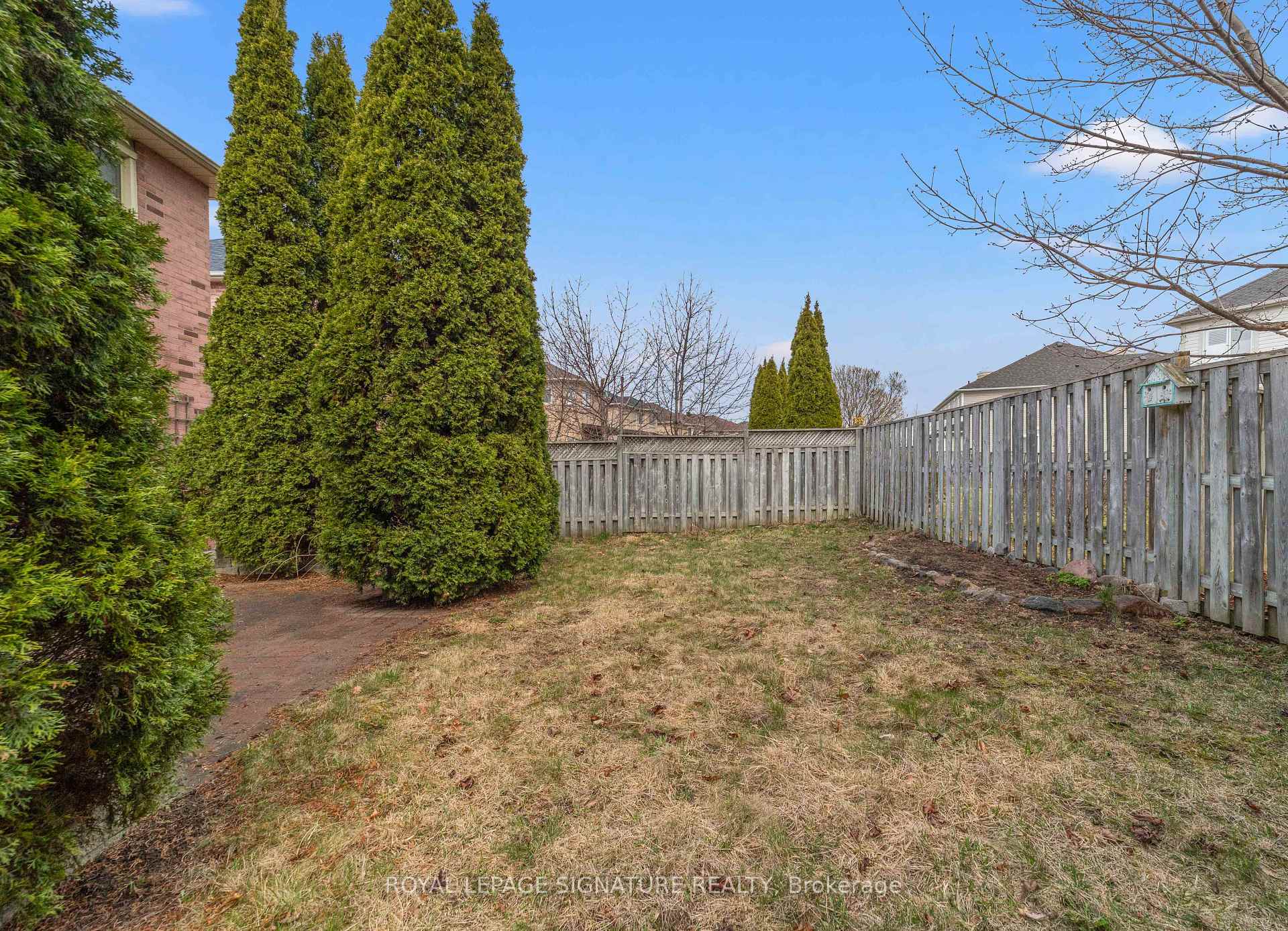 Photo 38 of 35 Valleywood Drive, Whitby, Williamsburg — HOMEH