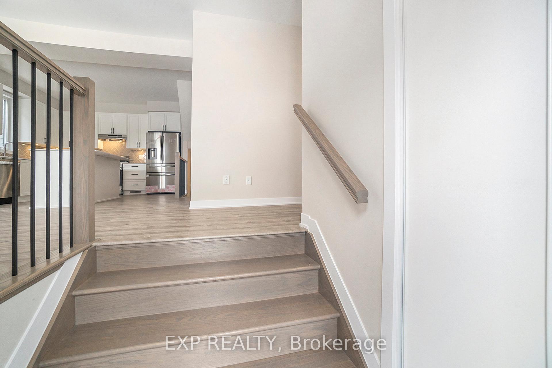 Photo 3 of 309 Catsfoot Walk, Ottawa, Barrhaven - Half Moon Bay — HOMEH