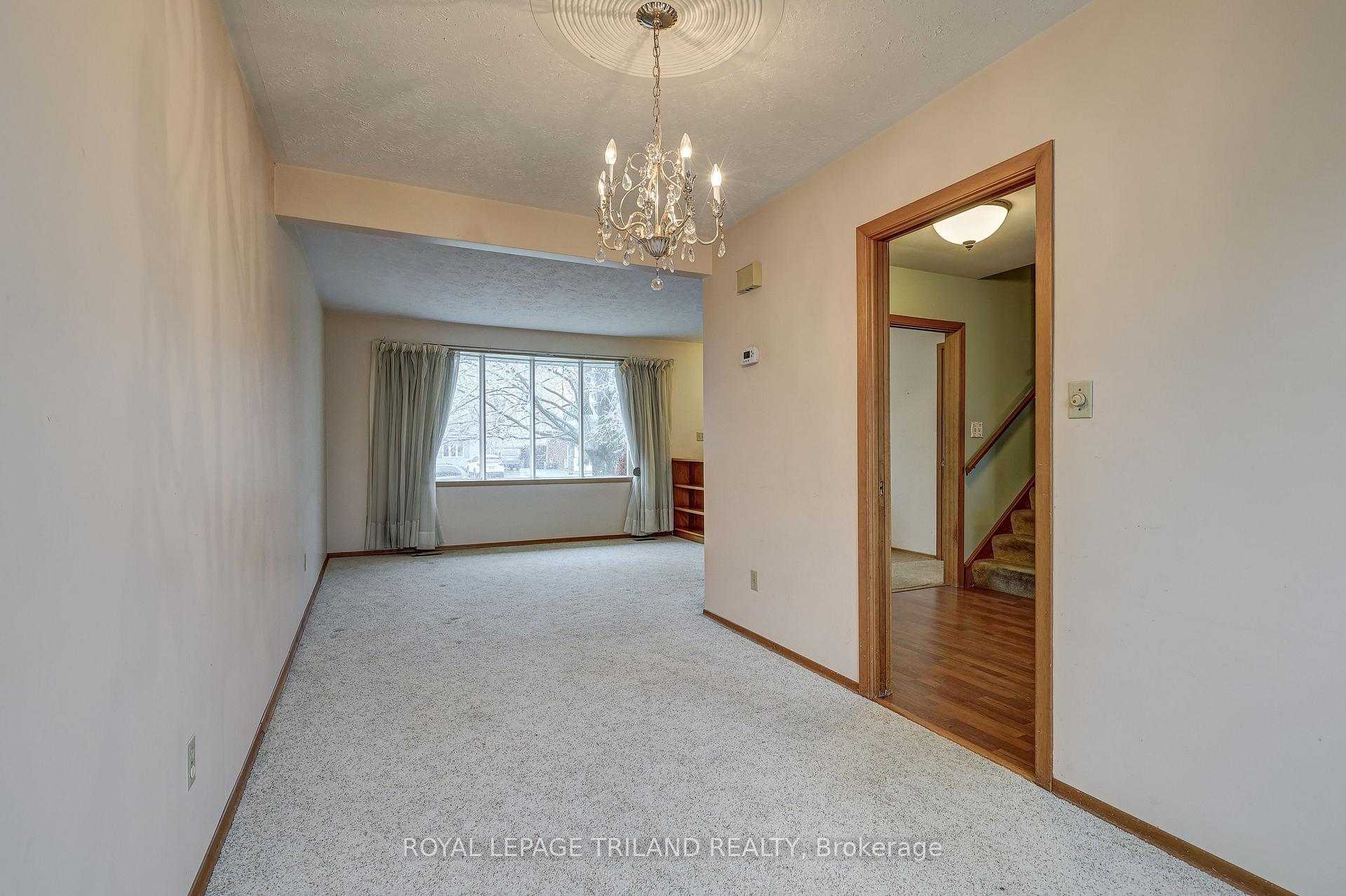 Photo 7 of 10 Paulson Court, St. Thomas — HOMEH