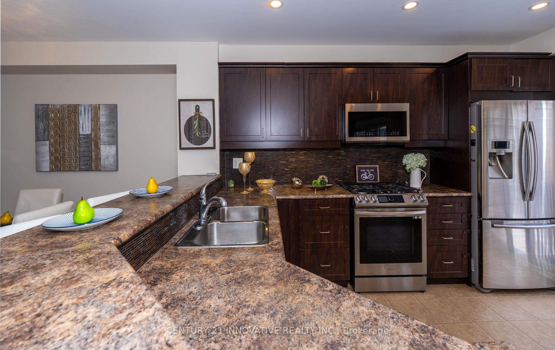 Photo 29 of 1863 Liatris Drive, Pickering, Duffin Heights — HOMEH