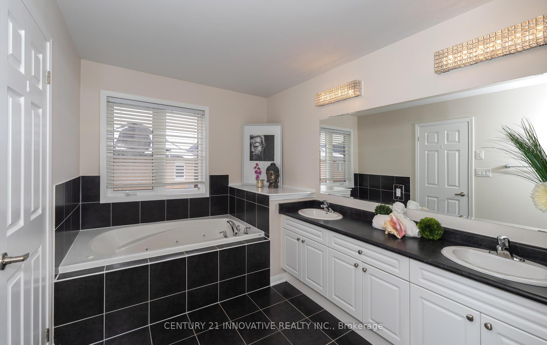 Photo 19 of 1863 Liatris Drive, Pickering, Duffin Heights — HOMEH