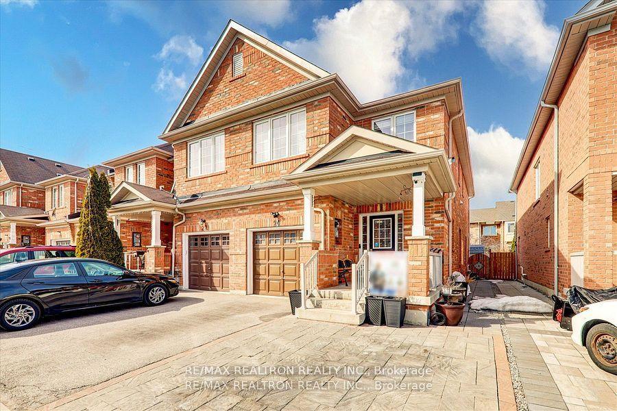 Photo 3 of 24 Michaelman Road, Ajax, South East — HOMEH