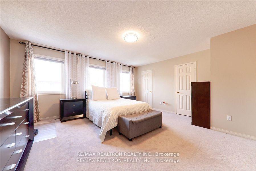 Photo 34 of 24 Michaelman Road, Ajax, South East — HOMEH