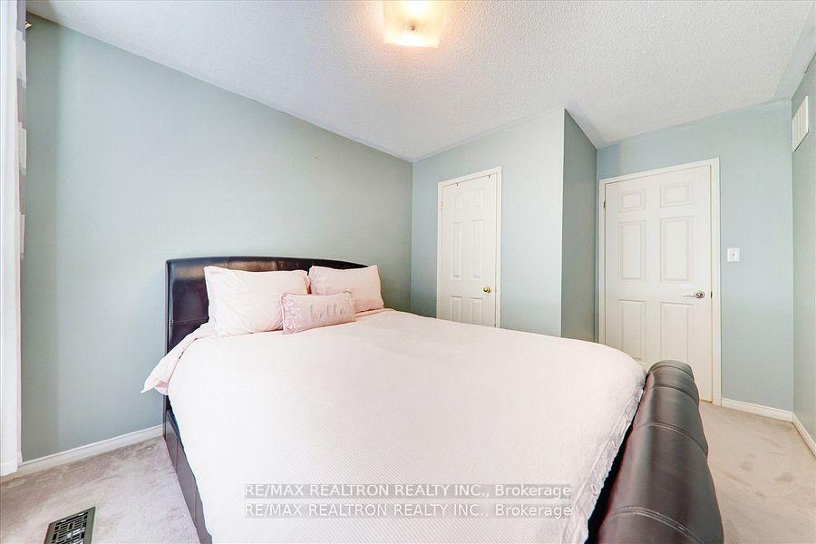 Photo 32 of 24 Michaelman Road, Ajax, South East — HOMEH