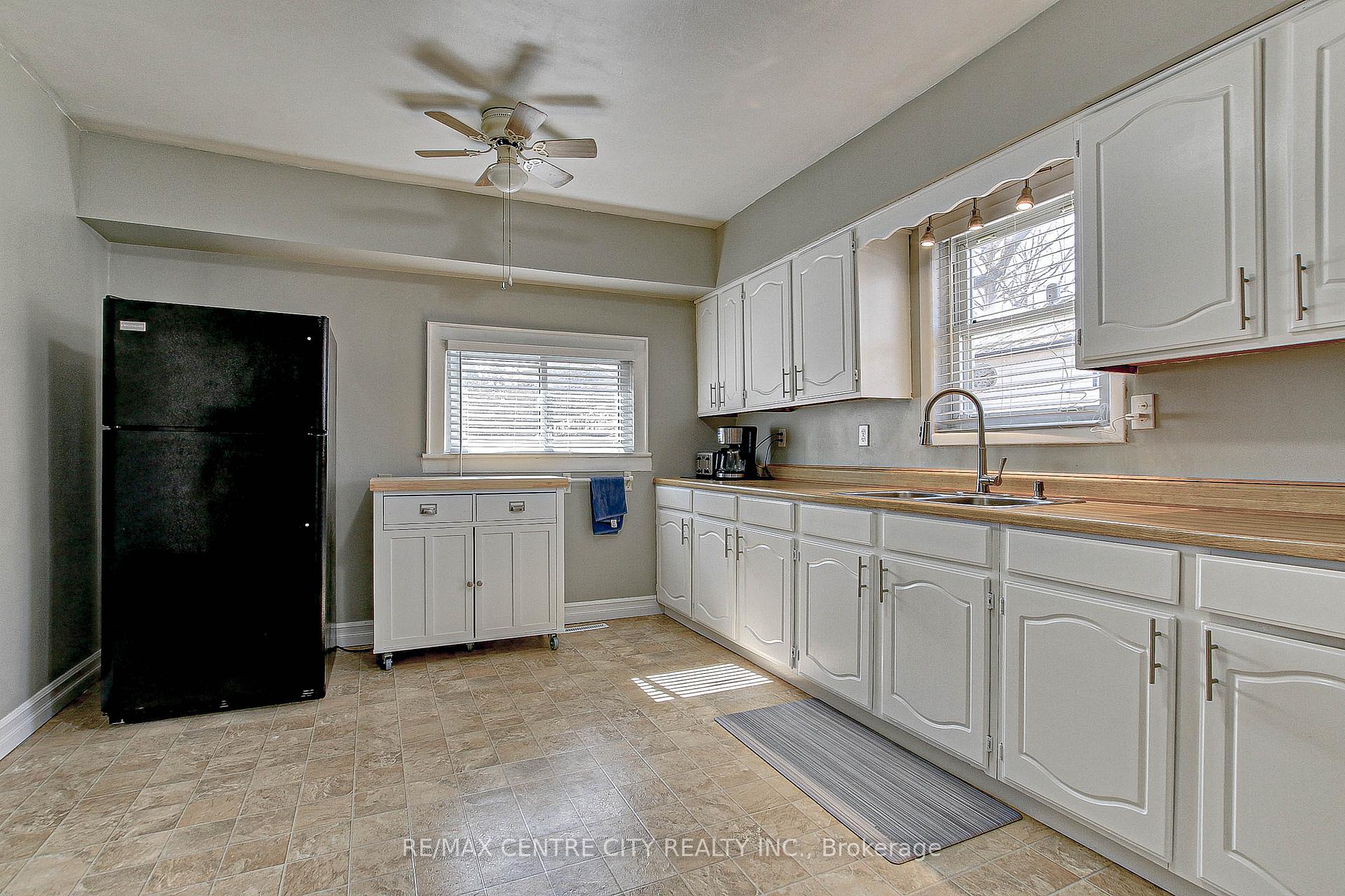 Photo 23 of 10 Hamilton Street, St. Thomas — HOMEH