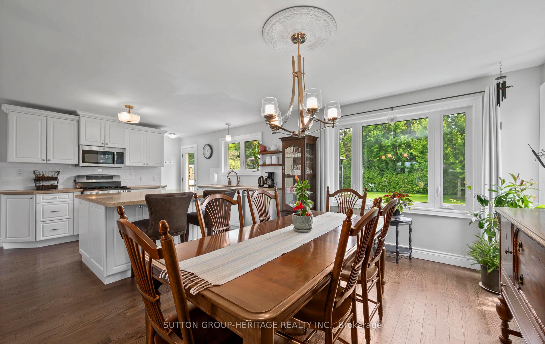 Photo 12 of 3319 Garrard Road, Whitby, Rolling Acres — HOMEH