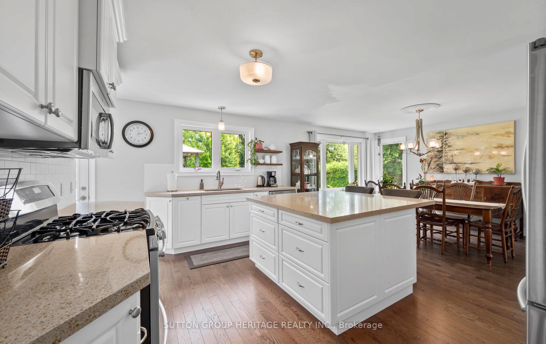 Photo 17 of 3319 Garrard Road, Whitby, Rolling Acres — HOMEH