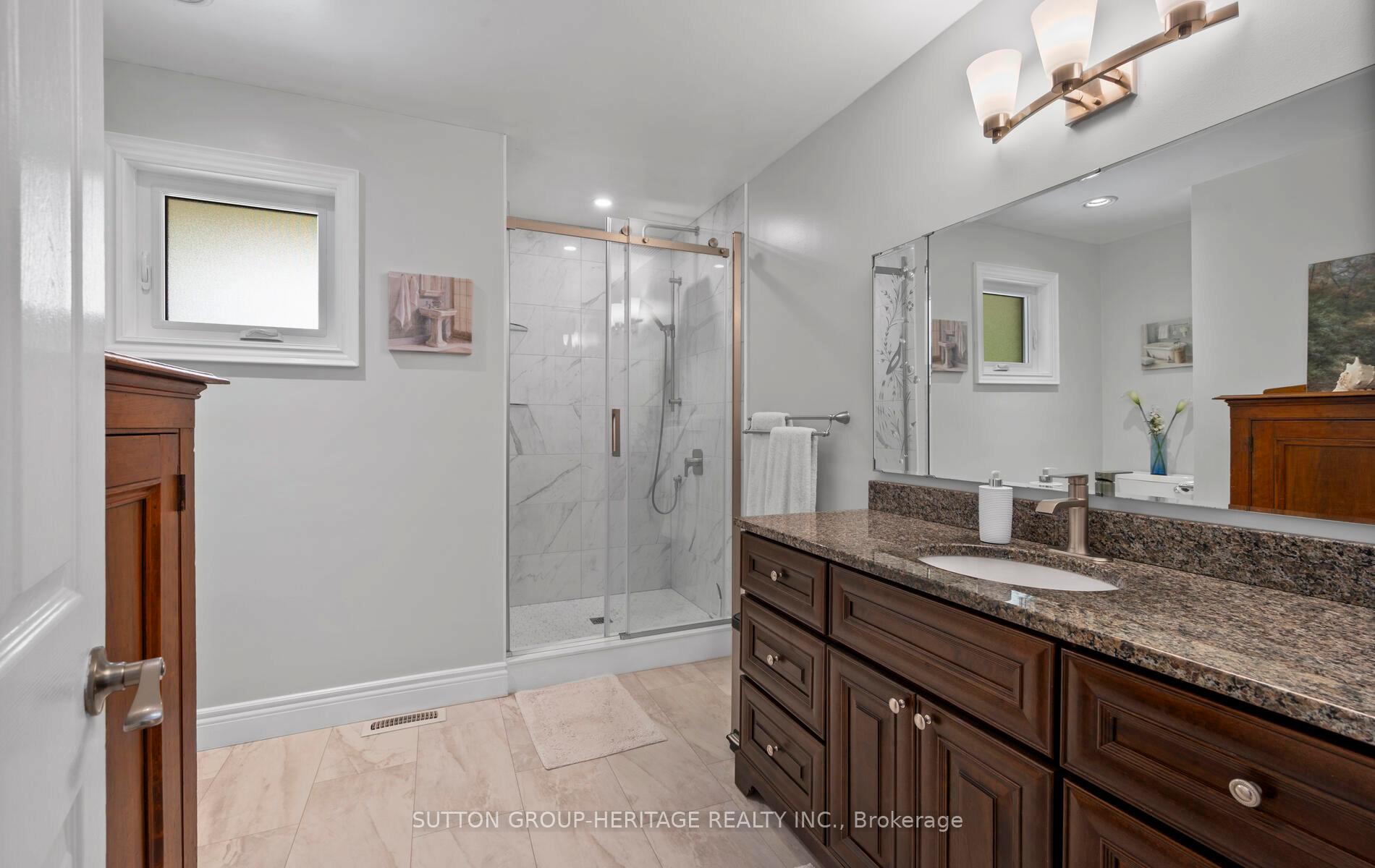 Photo 23 of 3319 Garrard Road, Whitby, Rolling Acres — HOMEH