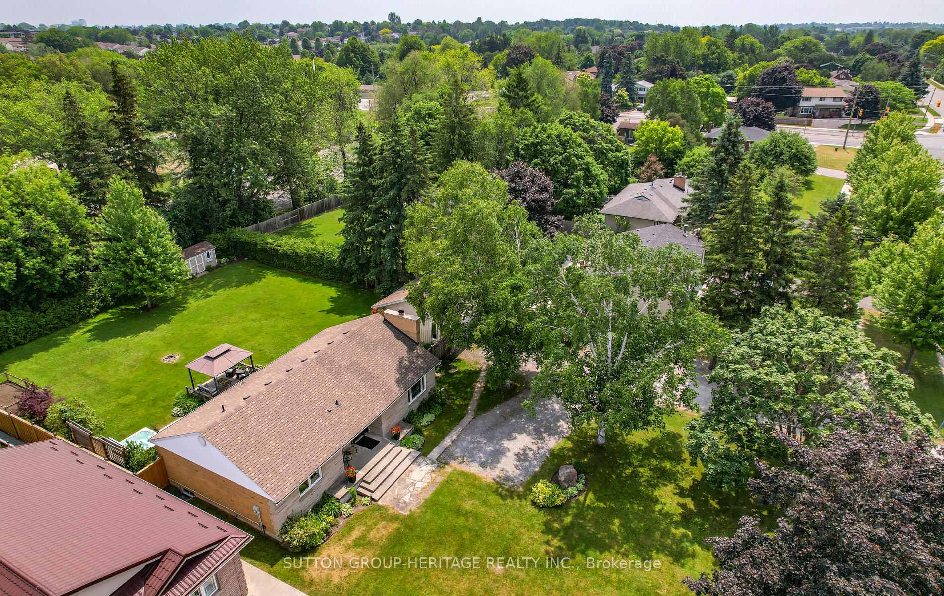 Photo 33 of 3319 Garrard Road, Whitby, Rolling Acres — HOMEH