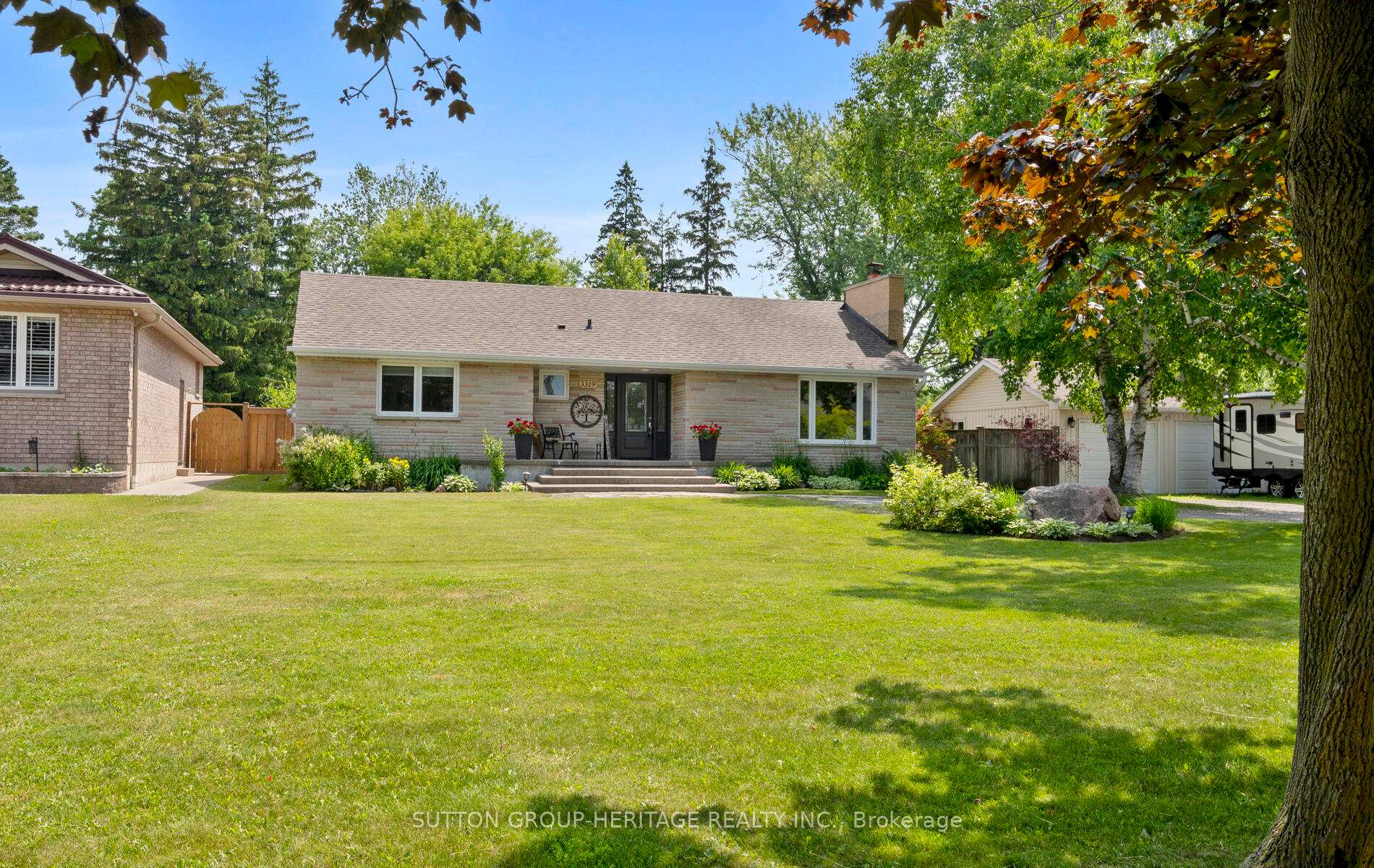 Photo 46 of 3319 Garrard Road, Whitby, Rolling Acres — HOMEH