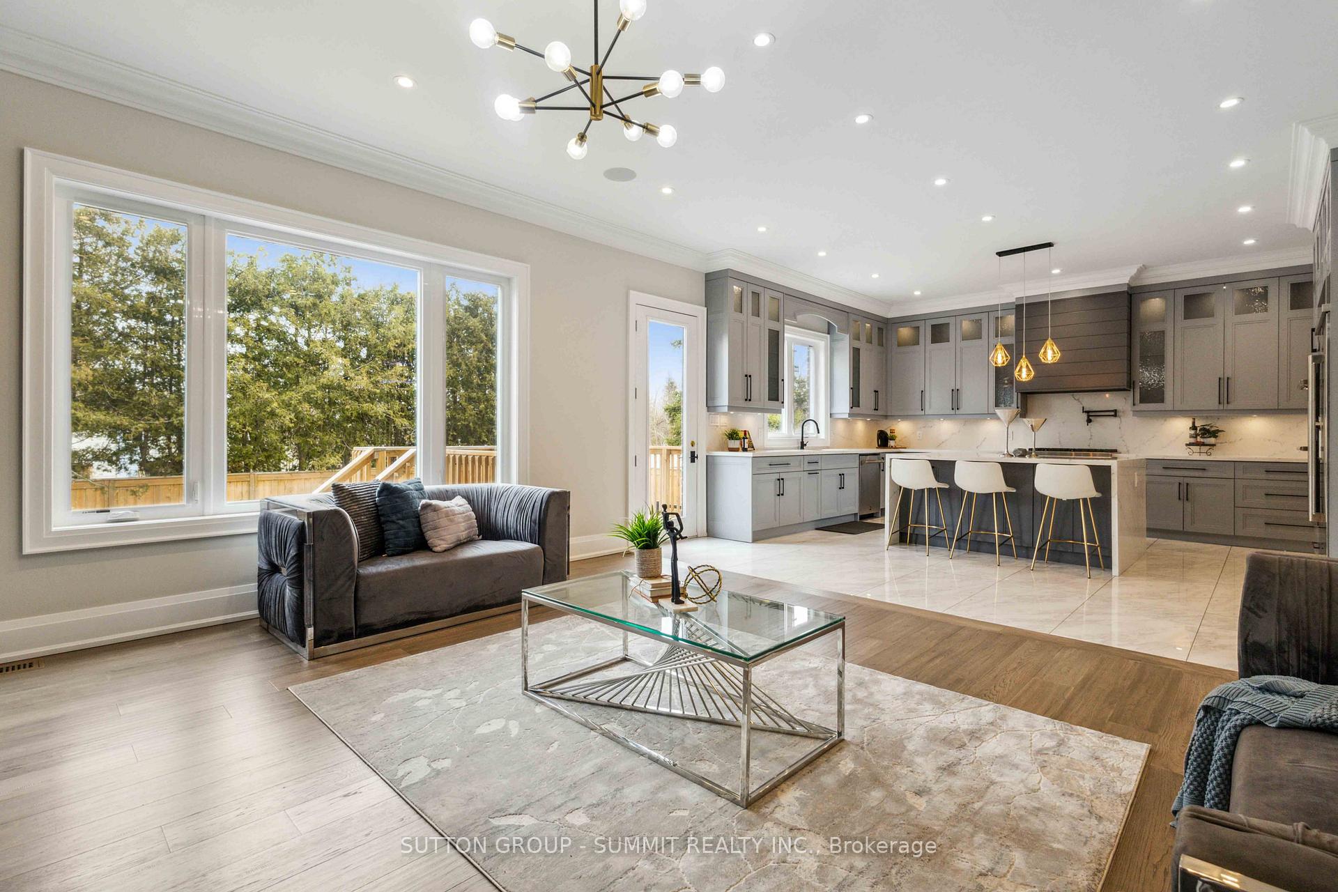 Photo 15 of 737 Hillview Crescent, Pickering, West Shore — HOMEH