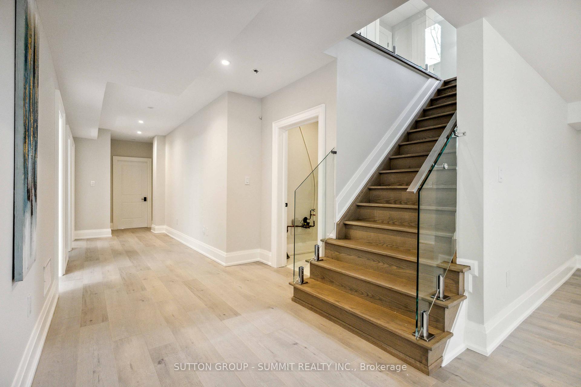 Photo 34 of 737 Hillview Crescent, Pickering, West Shore — HOMEH