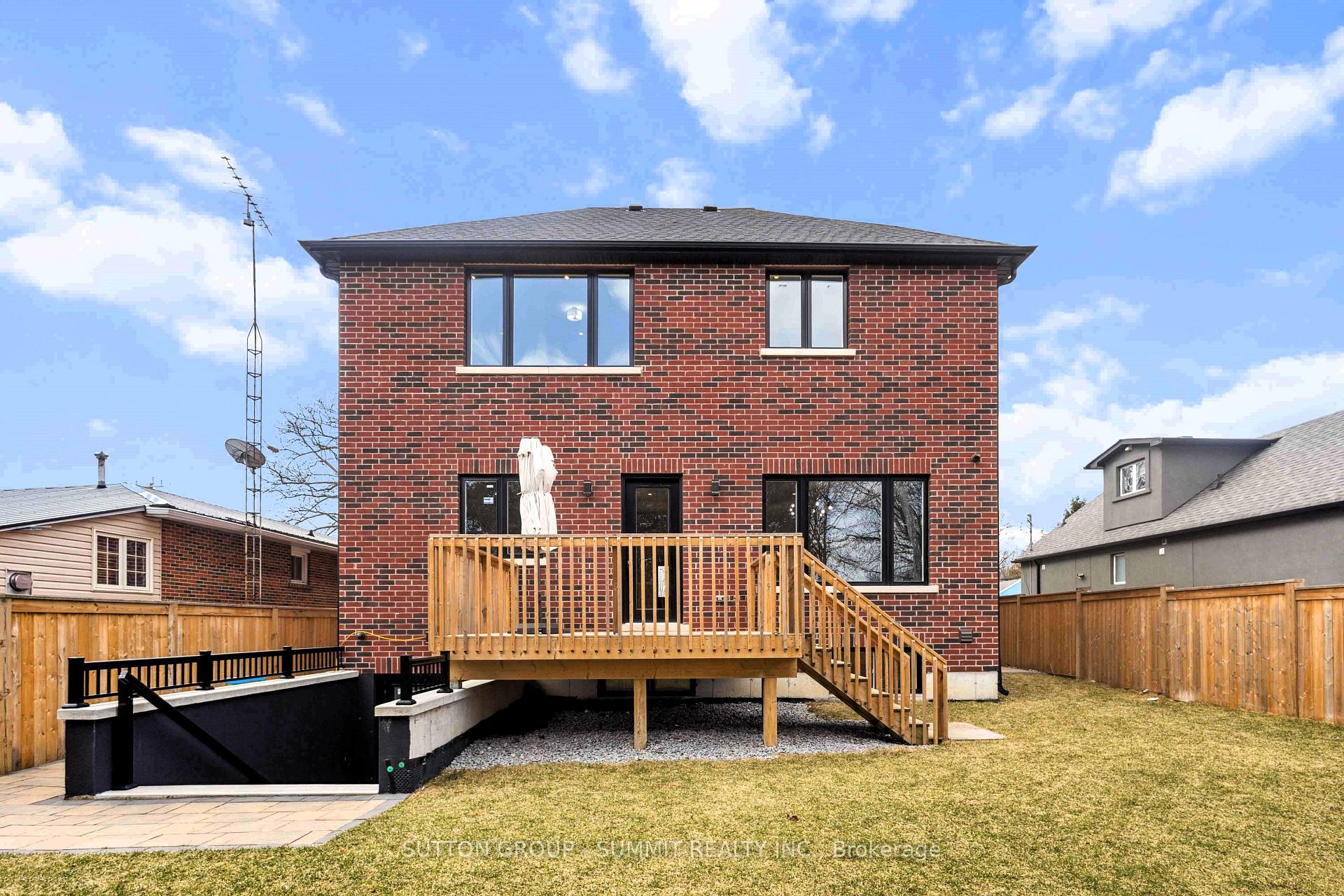 Photo 40 of 737 Hillview Crescent, Pickering, West Shore — HOMEH
