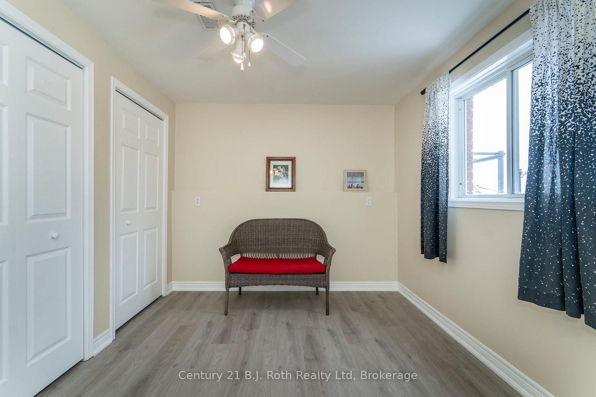 Photo 34 of 627 Wayne Crescent, Midland — HOMEH