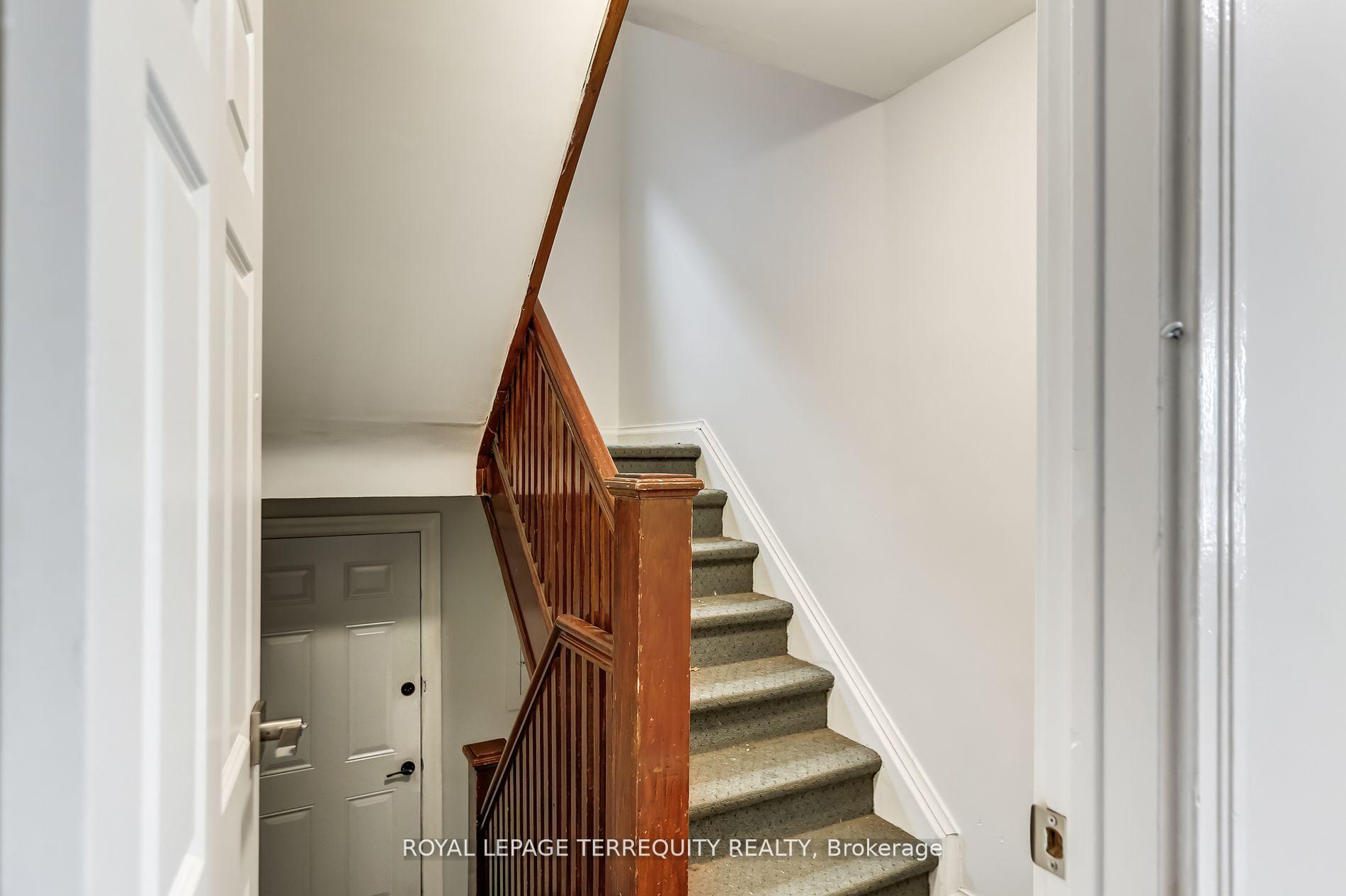 Photo 18 of 2563 Kingston Road, Scarborough, Cliffcrest — HOMEH