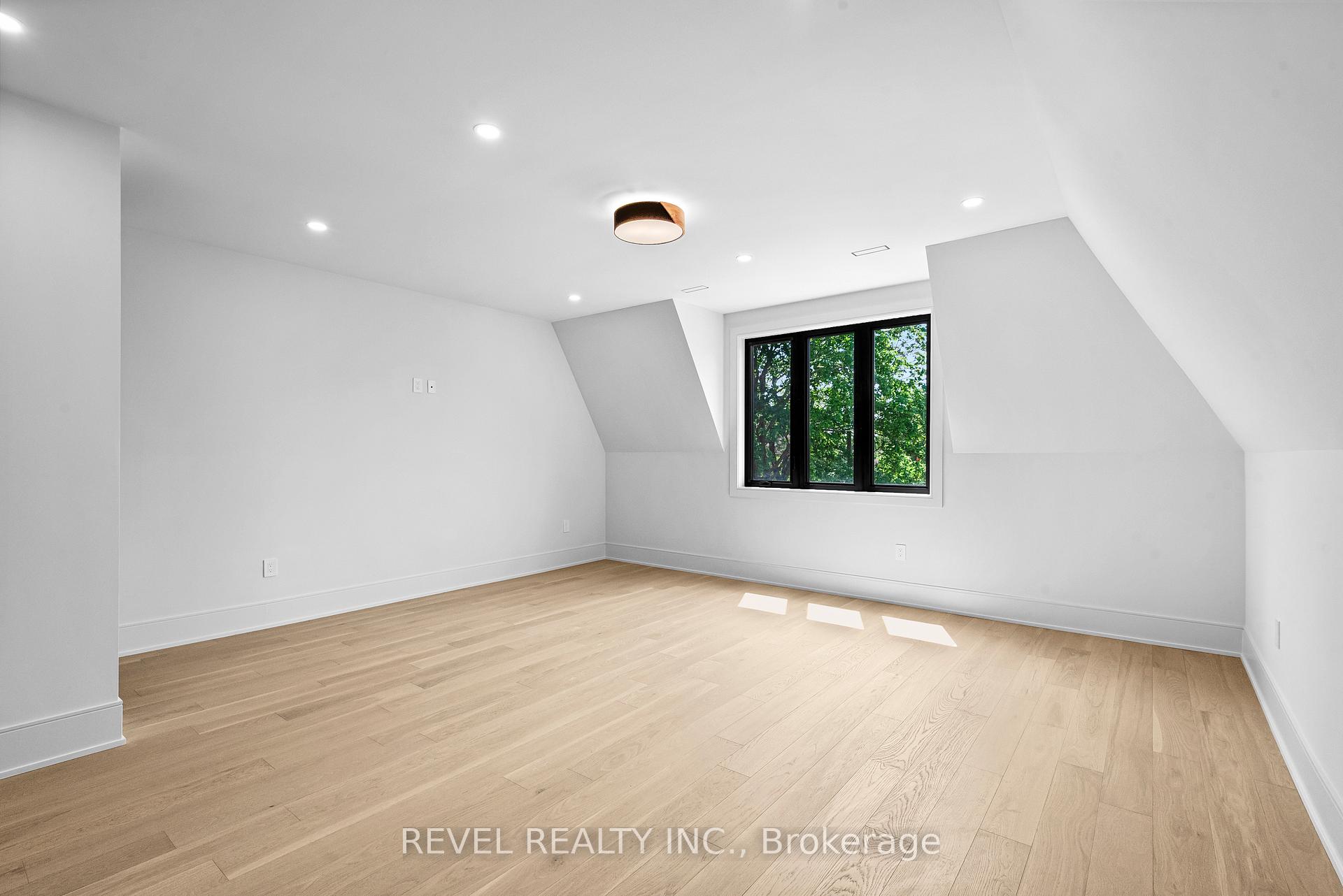 Photo 32 of 1419 Rougemount Drive, Pickering, Rougemount — HOMEH