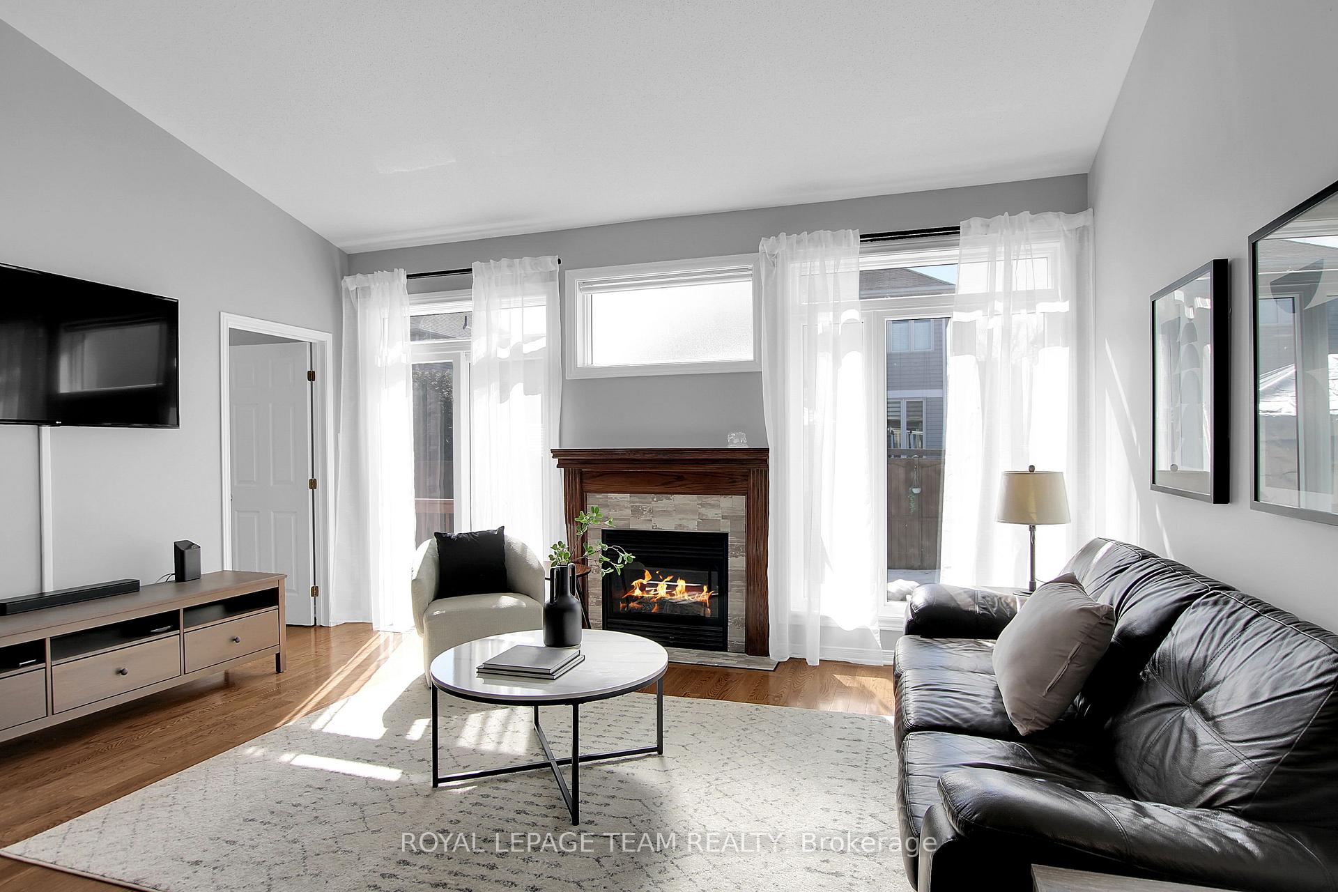 Photo 8 of 311 Upcountry Drive, Ottawa, Stittsville (South) — HOMEH