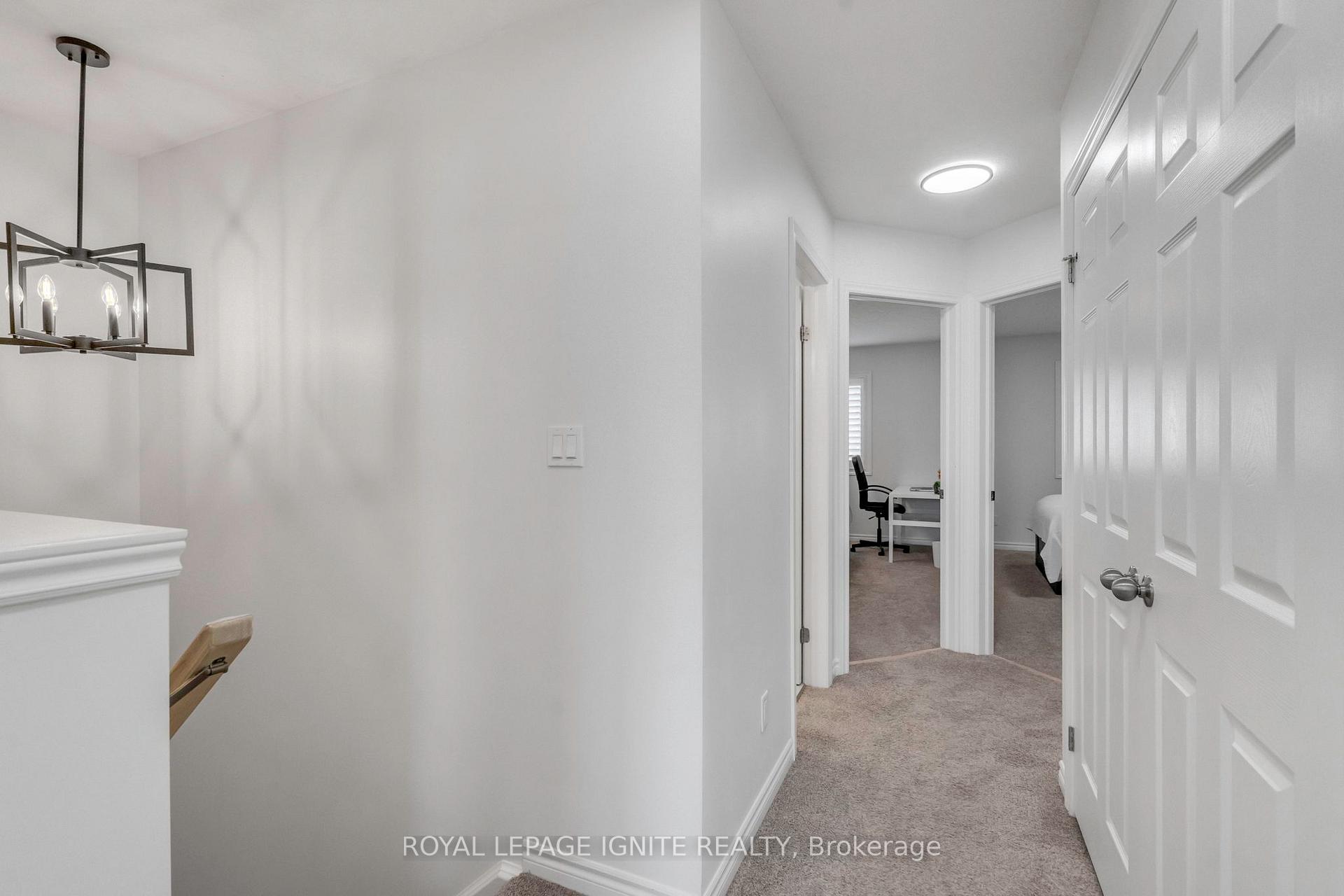 Photo 16 of 140 Templewood Drive, Kitchener — HOMEH