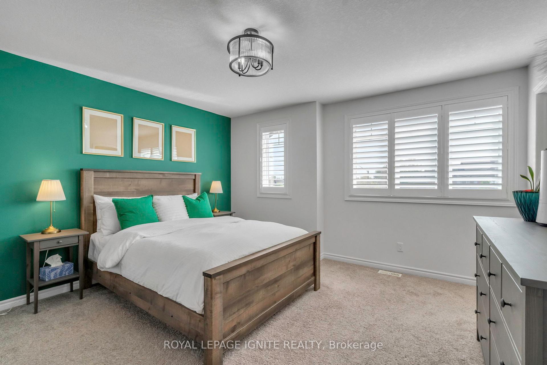 Photo 33 of 140 Templewood Drive, Kitchener — HOMEH