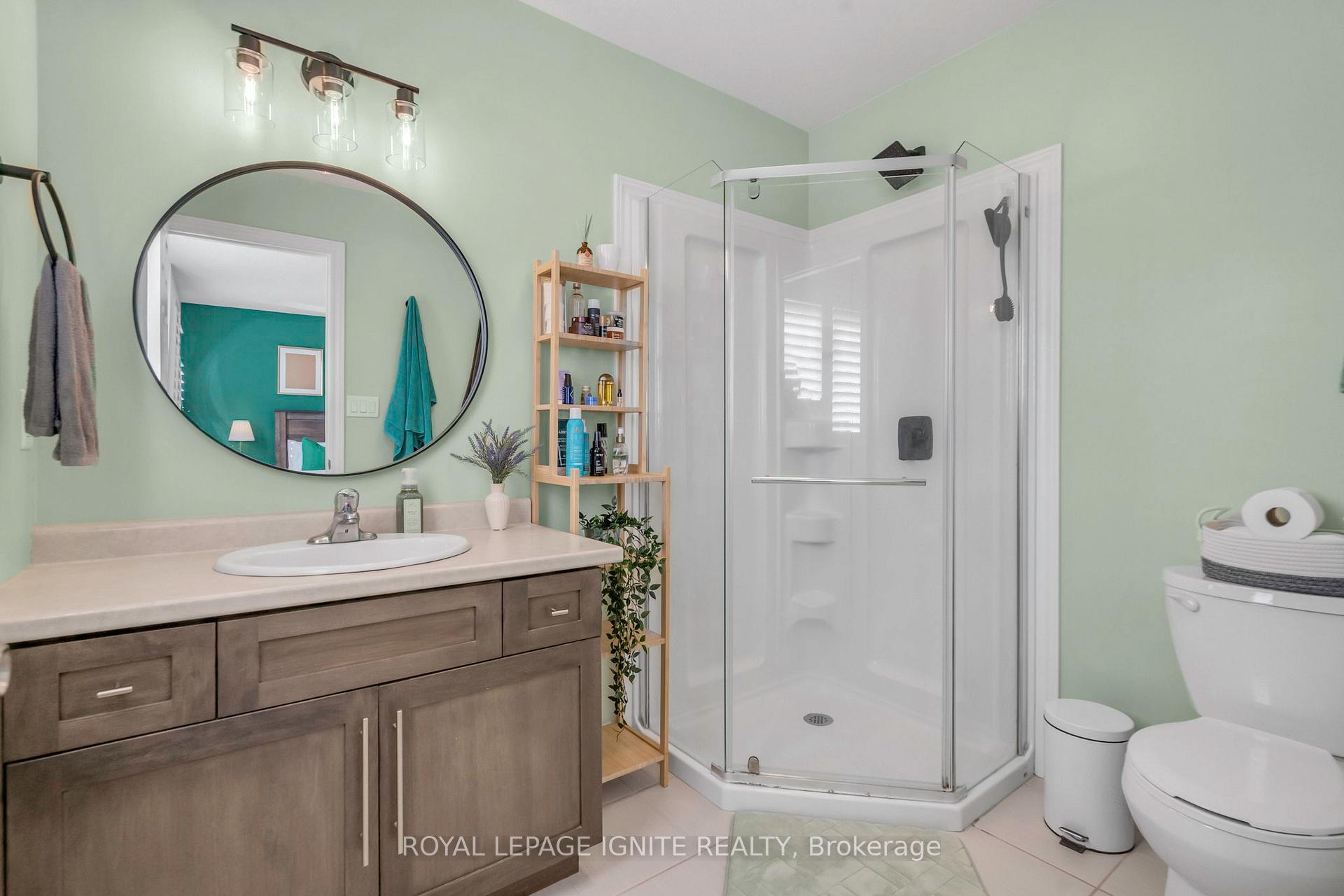 Photo 31 of 140 Templewood Drive, Kitchener — HOMEH