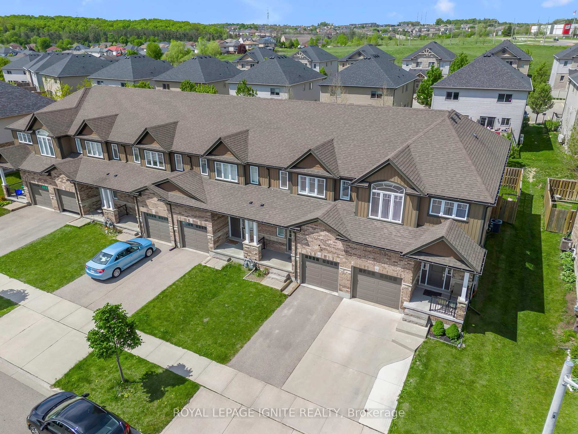 Photo 37 of 140 Templewood Drive, Kitchener — HOMEH