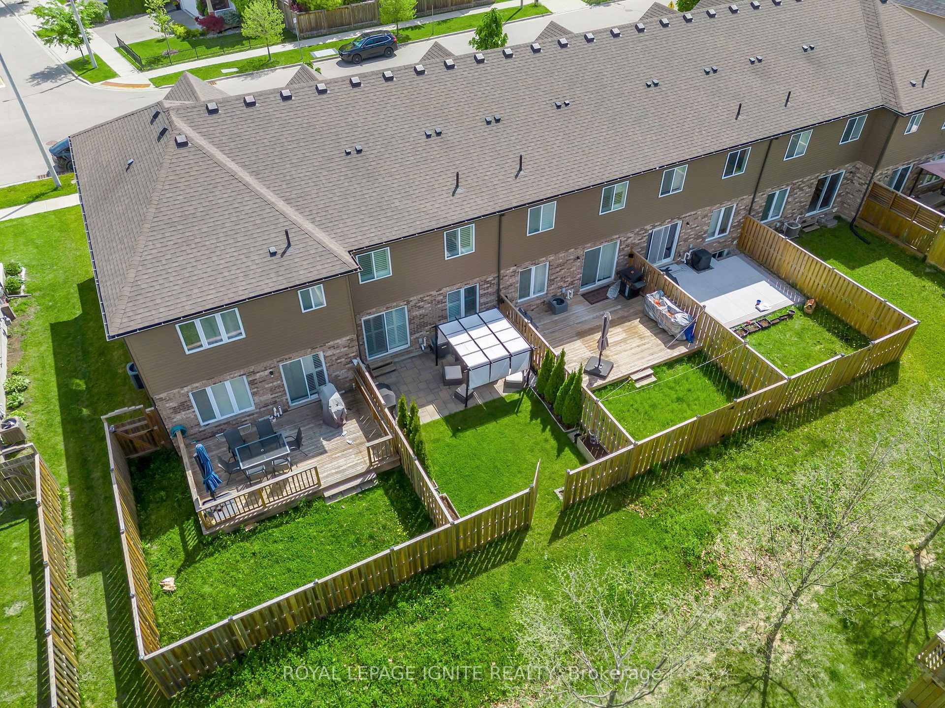 Photo 38 of 140 Templewood Drive, Kitchener — HOMEH