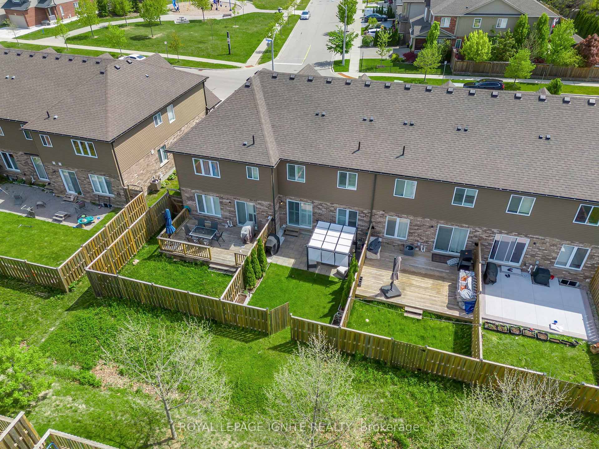 Photo 41 of 140 Templewood Drive, Kitchener — HOMEH