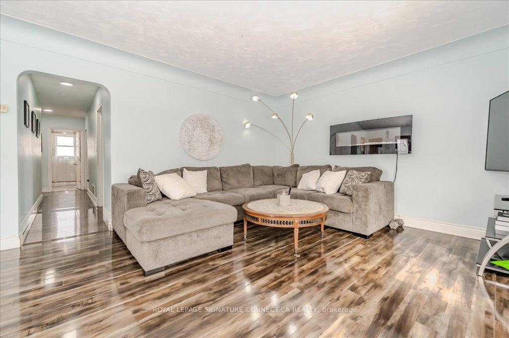 Photo 2 of 545 Dunbar Road, Cambridge — HOMEH