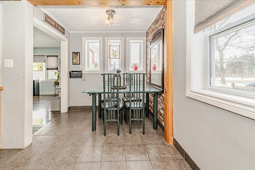 Photo 5 of 545 Dunbar Road, Cambridge — HOMEH