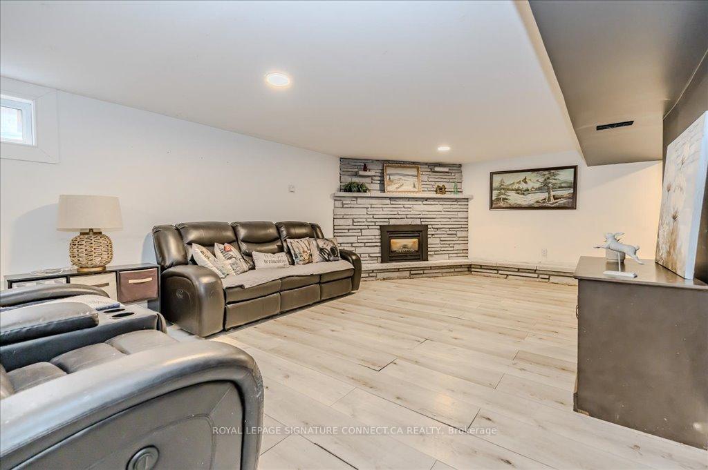 Photo 14 of 545 Dunbar Road, Cambridge — HOMEH