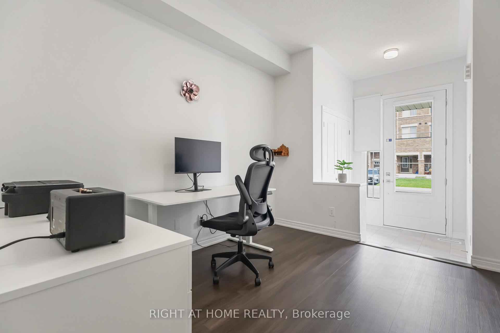 Photo 15 of 2020 Cameron Lott Crescent, Oshawa, Kedron — HOMEH