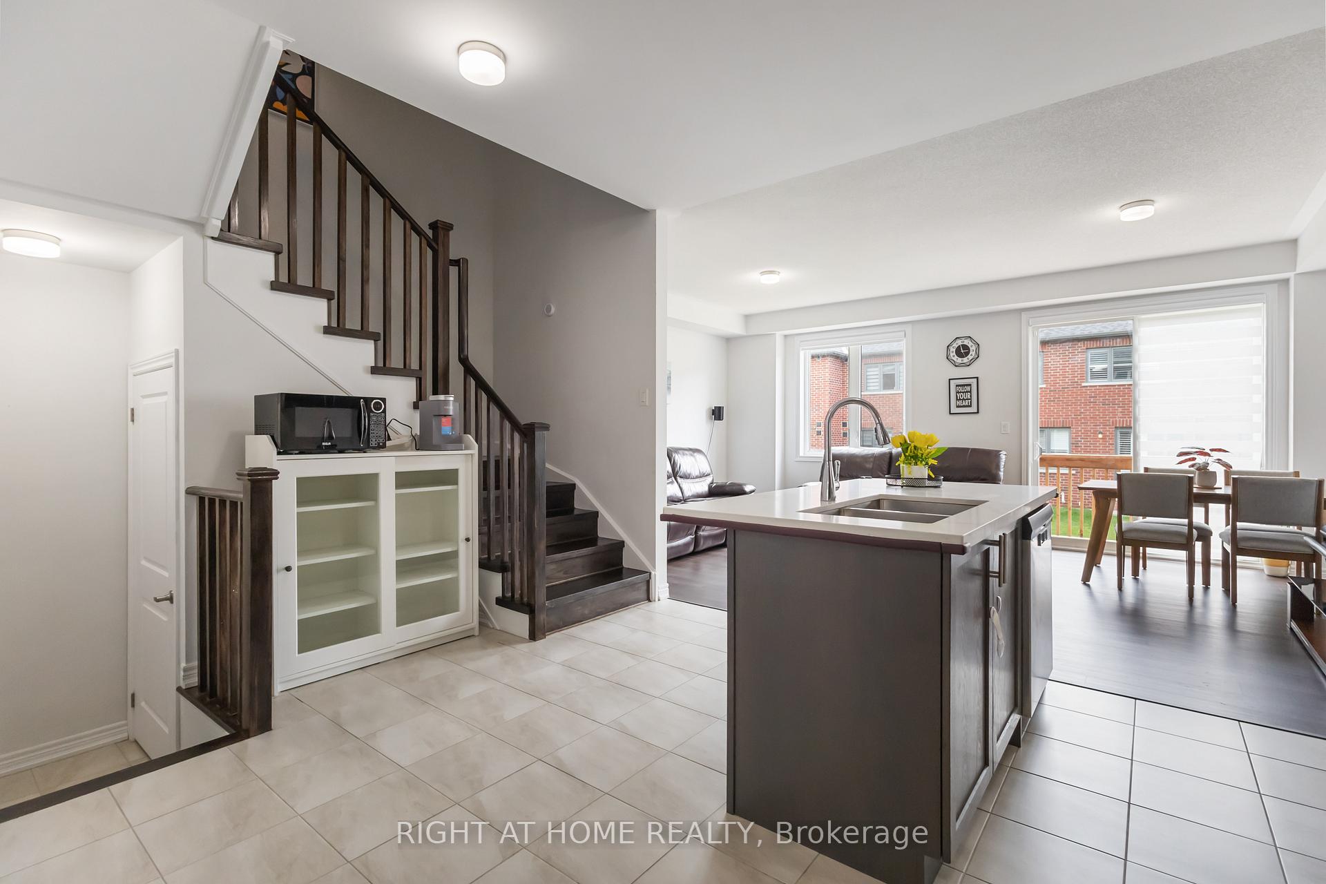 Photo 16 of 2020 Cameron Lott Crescent, Oshawa, Kedron — HOMEH